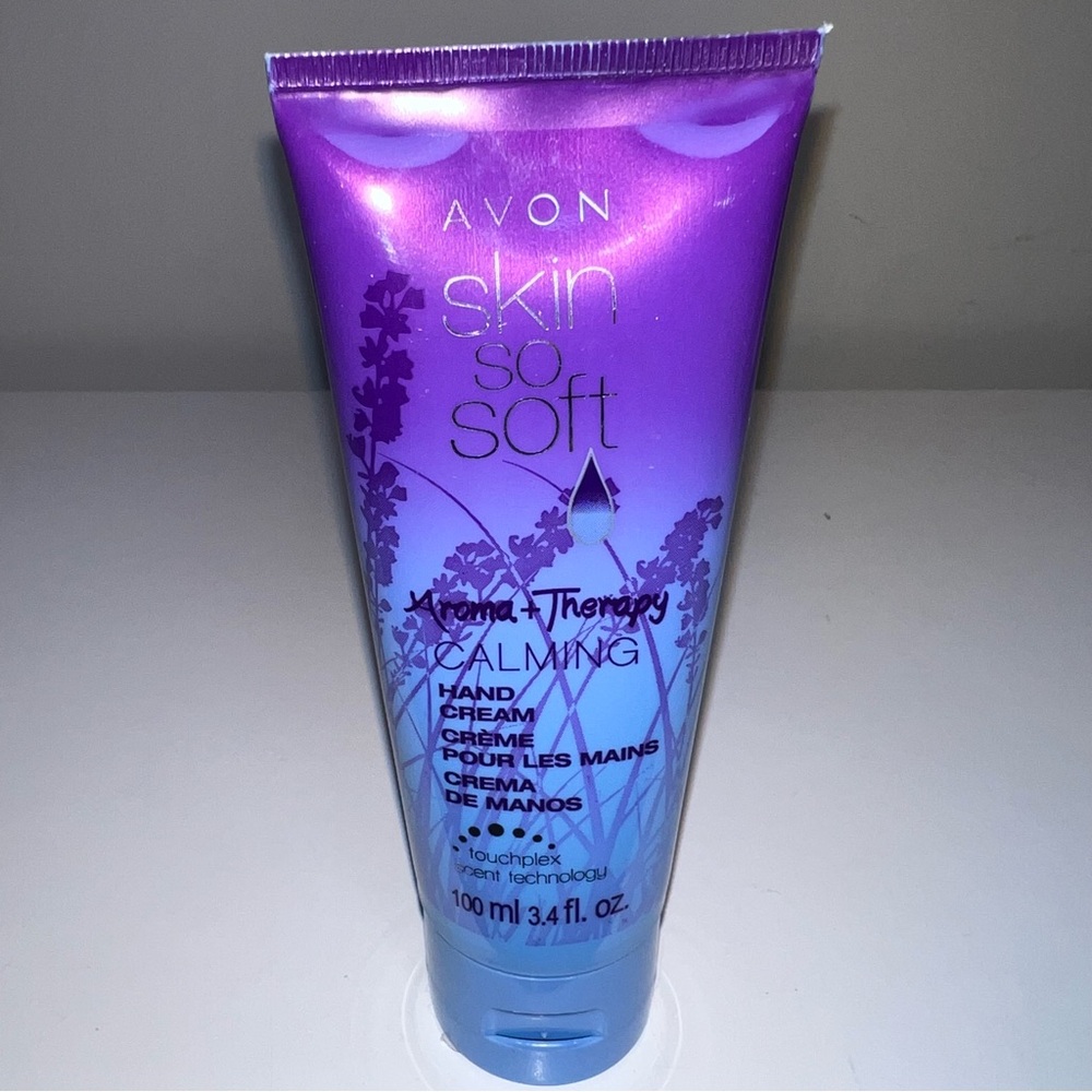Aroma+Therapy Calming Hand Cream in Blue and Purple